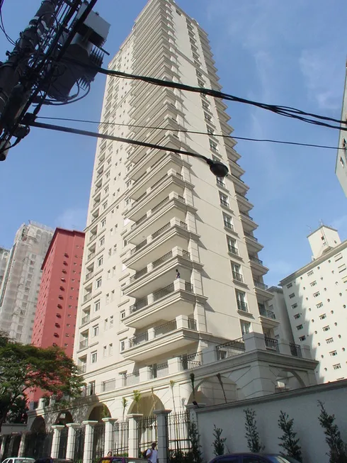 Foto 1 de Apartamento com 4 Quartos à venda, 310m² em Itaim Bibi, São Paulo
