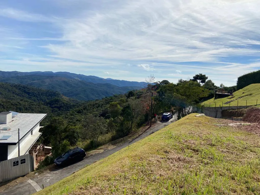 Foto 1 de Lote/Terreno à venda, 1005m² em Descansopolis, Campos do Jordão