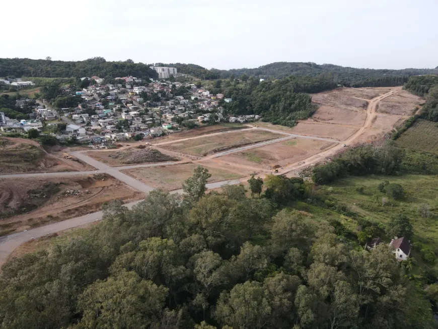 Foto 1 de Lote/Terreno à venda, 300m² em Esplanada, Caxias do Sul