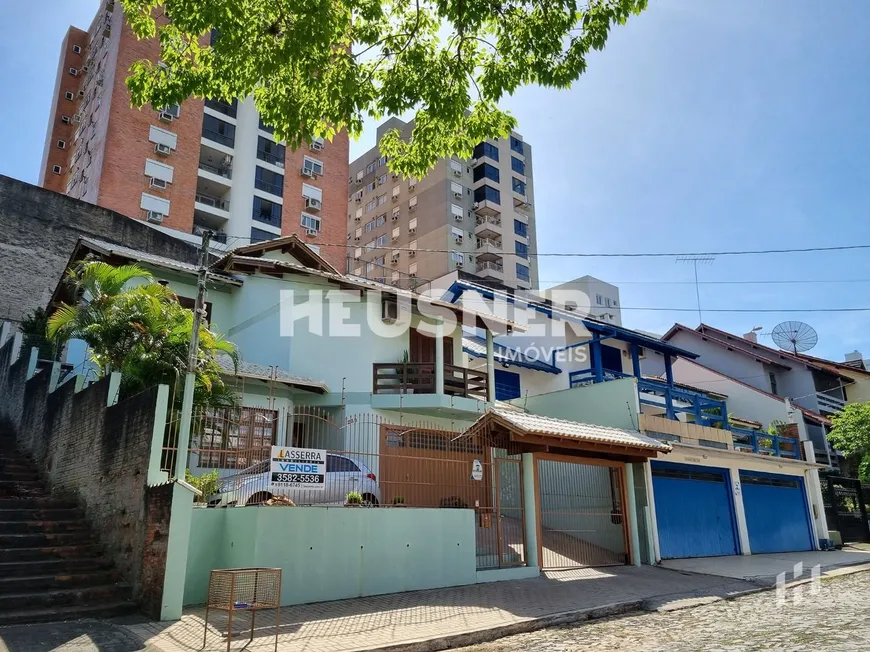 Foto 1 de Casa com 4 Quartos à venda, 186m² em Jardim Mauá, Novo Hamburgo