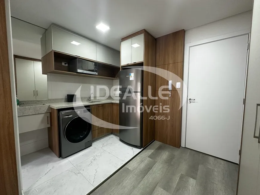 Foto 1 de Apartamento com 1 Quarto para alugar, 17m² em Rebouças, Curitiba