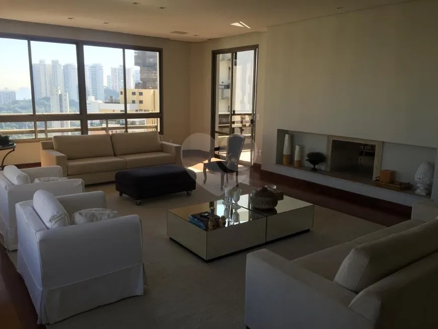 Foto 1 de Apartamento com 4 Quartos para venda ou aluguel, 450m² em Morumbi, São Paulo