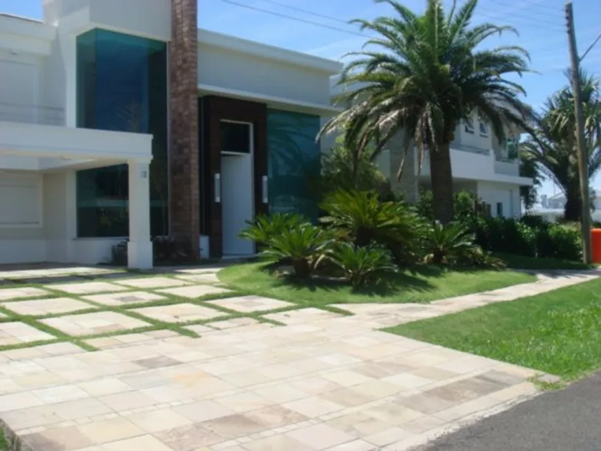 Foto 1 de Casa com 6 Quartos à venda, 463m² em Centro, Atlântida