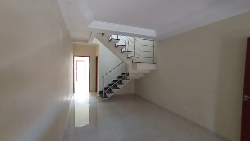 Foto 1 de Sobrado com 3 Quartos à venda, 160m² em Jardim das Indústrias, São José dos Campos