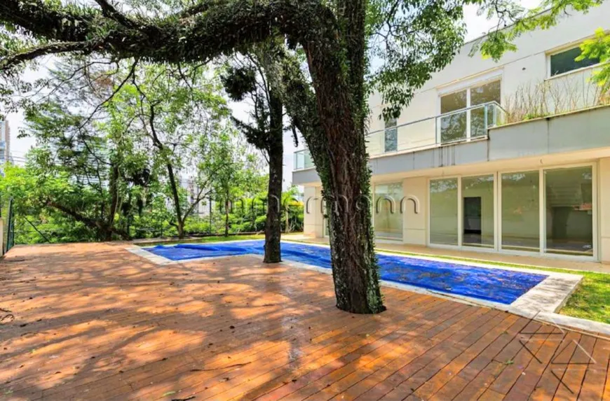 Foto 1 de Casa com 4 Quartos à venda, 572m² em Brooklin, São Paulo