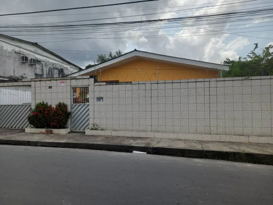 Foto 1 de Casa com 3 Quartos à venda, 150m² em Condor, Belém