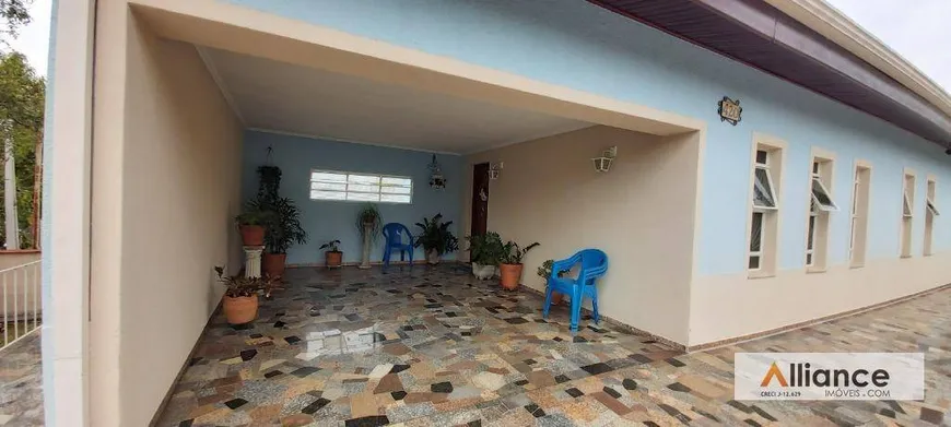 Foto 1 de Casa com 3 Quartos à venda, 102m² em Cidade Jardim I, Americana