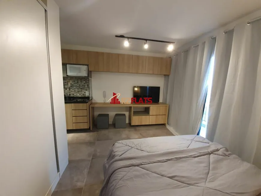 Foto 1 de Flat com 1 Quarto para alugar, 26m² em Moema, São Paulo