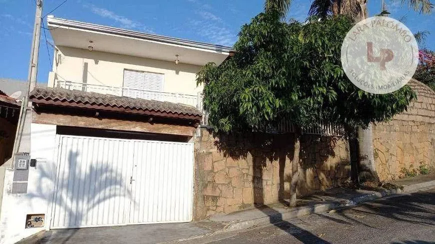 Foto 1 de Casa com 4 Quartos à venda, 200m² em Centro, Vinhedo