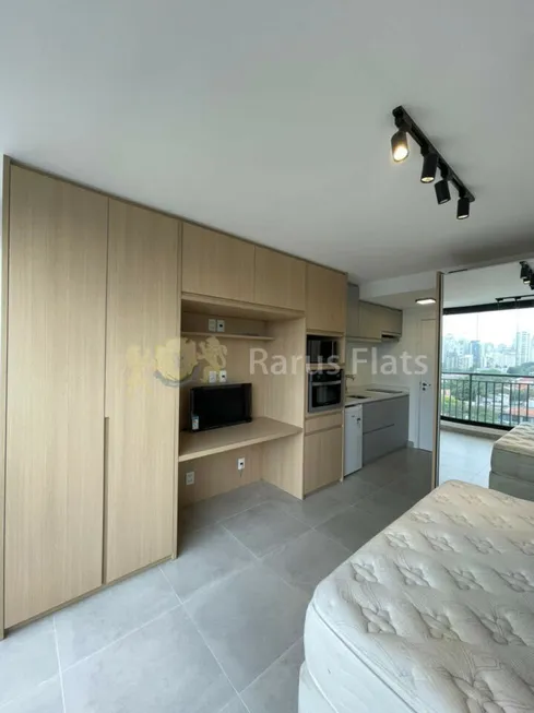 Foto 1 de Flat com 1 Quarto para alugar, 26m² em Moema, São Paulo