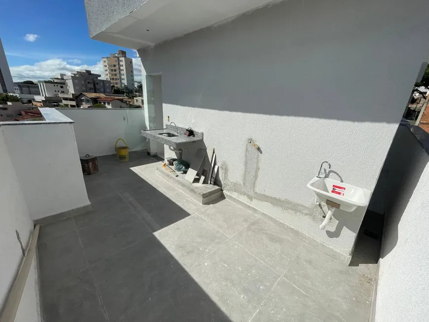 Foto 1 de Cobertura com 4 Quartos à venda, 100m² em Planalto, Belo Horizonte
