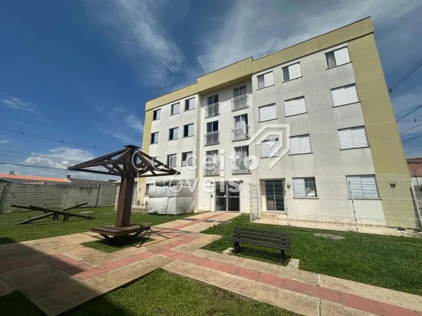 Foto 1 de Apartamento com 3 Quartos à venda, 52m² em Órfãs, Ponta Grossa