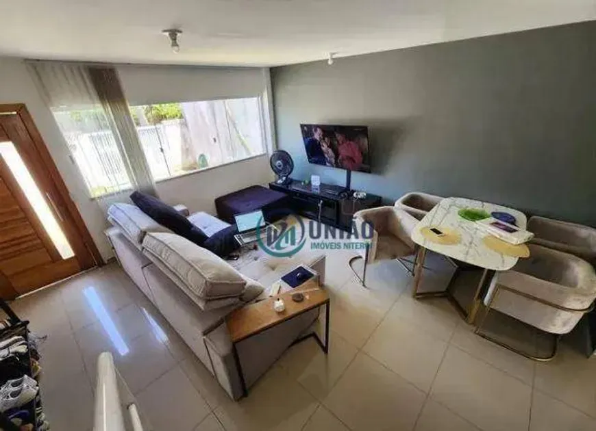 Foto 1 de Casa com 2 Quartos à venda, 120m² em Piratininga, Niterói