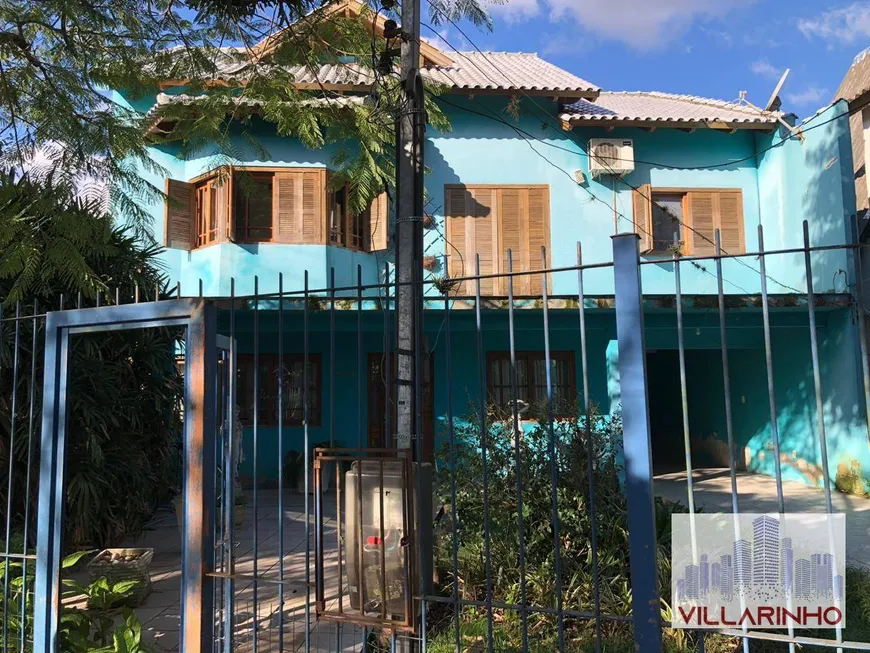 Foto 1 de Casa de Condomínio com 3 Quartos à venda, 250m² em Partenon, Porto Alegre