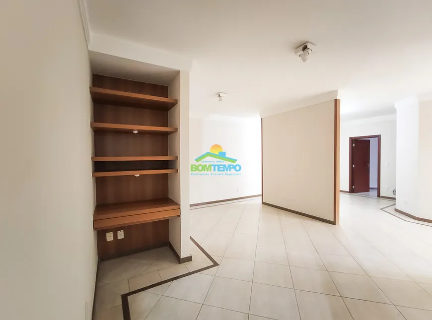 Foto 1 de Apartamento com 3 Quartos à venda, 162m² em Santa Maria, Uberaba