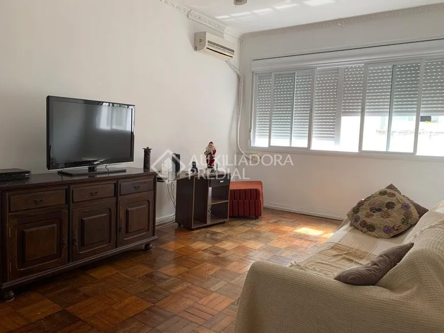 Foto 1 de Apartamento com 3 Quartos à venda, 102m² em Rio Branco, Porto Alegre