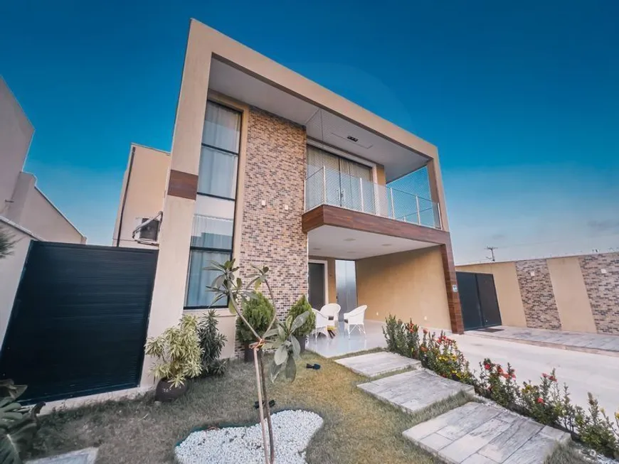 Foto 1 de Casa de Condomínio com 4 Quartos à venda, 220m² em Cágado, Maracanaú