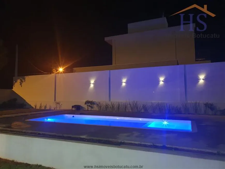 Foto 1 de Casa de Condomínio com 3 Quartos à venda, 405m² em Residencial Parque Laguna I, Botucatu
