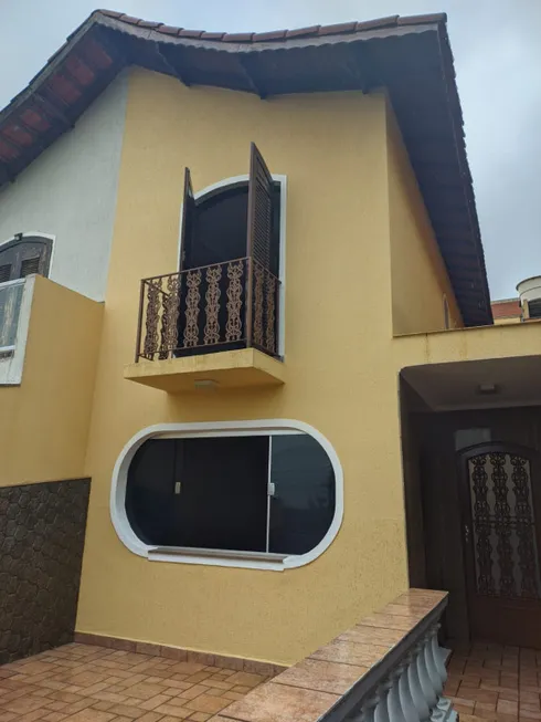 Foto 1 de Casa com 3 Quartos para venda ou aluguel, 165m² em Vila Mazzei, São Paulo