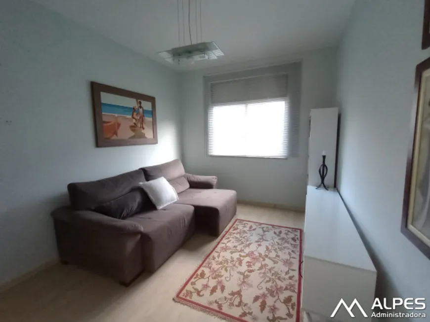 Foto 1 de Apartamento com 2 Quartos para alugar, 40m² em Taumaturgo, Teresópolis