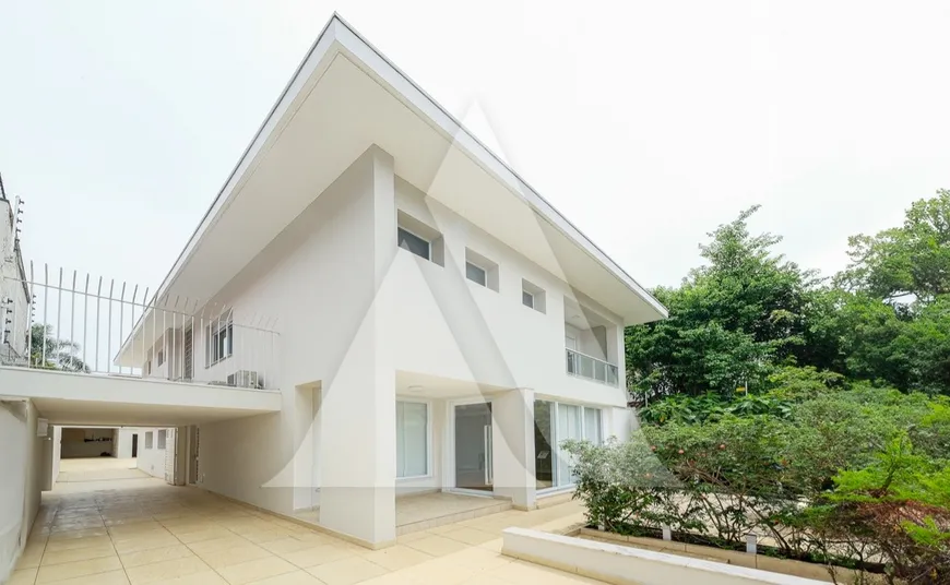 Foto 1 de Casa com 4 Quartos à venda, 500m² em Jardim Paulista, São Paulo