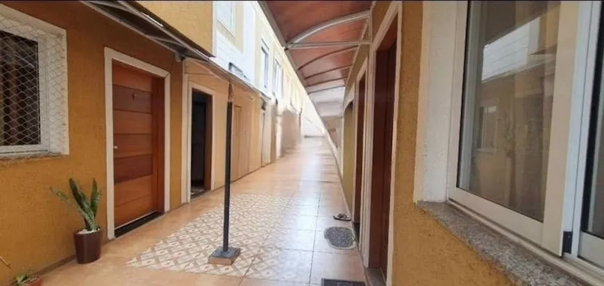 Foto 1 de Casa com 2 Quartos à venda, 57m² em Pestana, Osasco