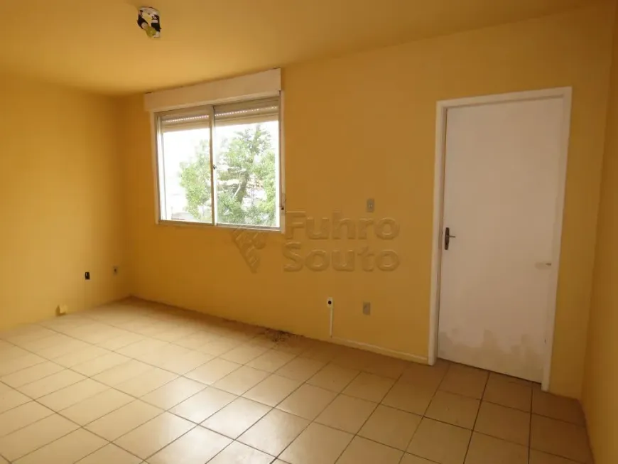 Foto 1 de Apartamento com 1 Quarto para alugar, 70m² em Centro, Pelotas