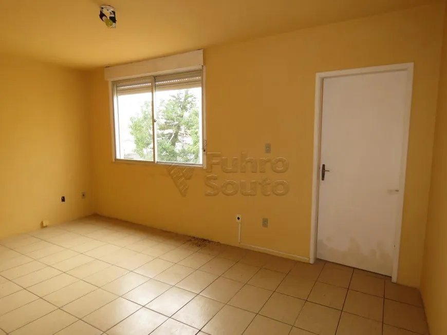 Foto 1 de Apartamento com 1 Quarto para alugar, 71m² em Centro, Pelotas