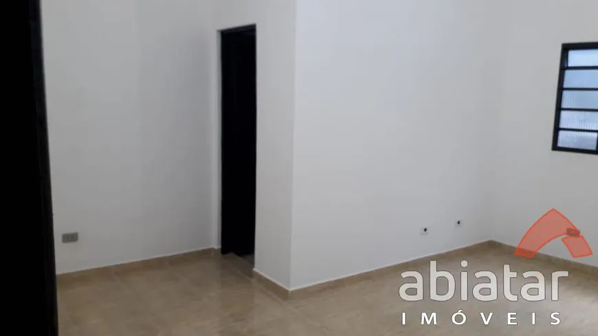 Foto 1 de Sala Comercial para alugar, 18m² em Jardim Maria Rosa, Taboão da Serra