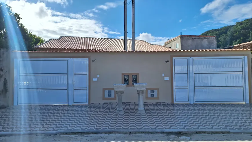 Foto 1 de Casa com 3 Quartos à venda, 88m² em Jardim Aguapeu, Mongaguá