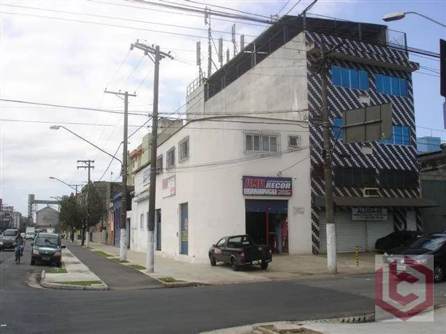 Foto 1 de Sala Comercial para alugar, 196m² em Paquetá, Santos