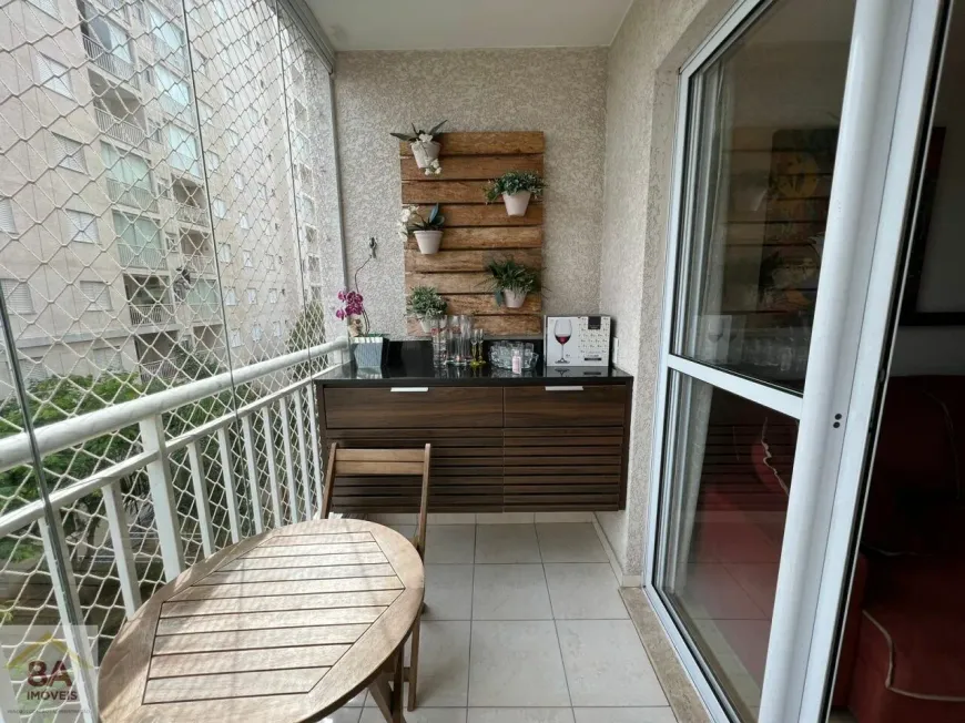 Foto 1 de Apartamento com 3 Quartos à venda, 68m² em Vila Guilherme, São Paulo