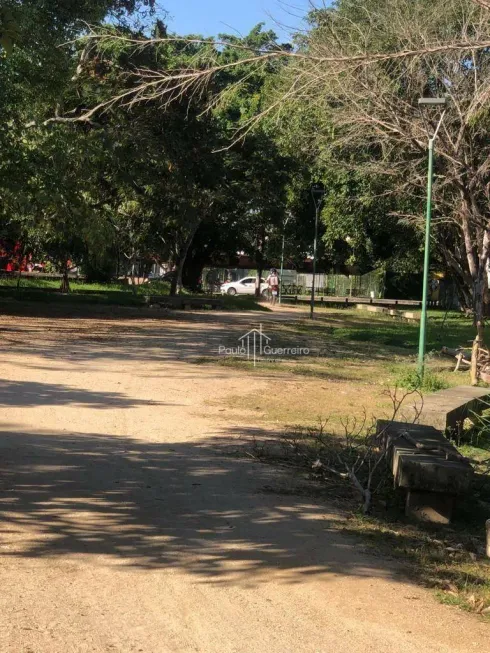 Foto 1 de Lote/Terreno à venda, 330m² em Camboinhas, Niterói