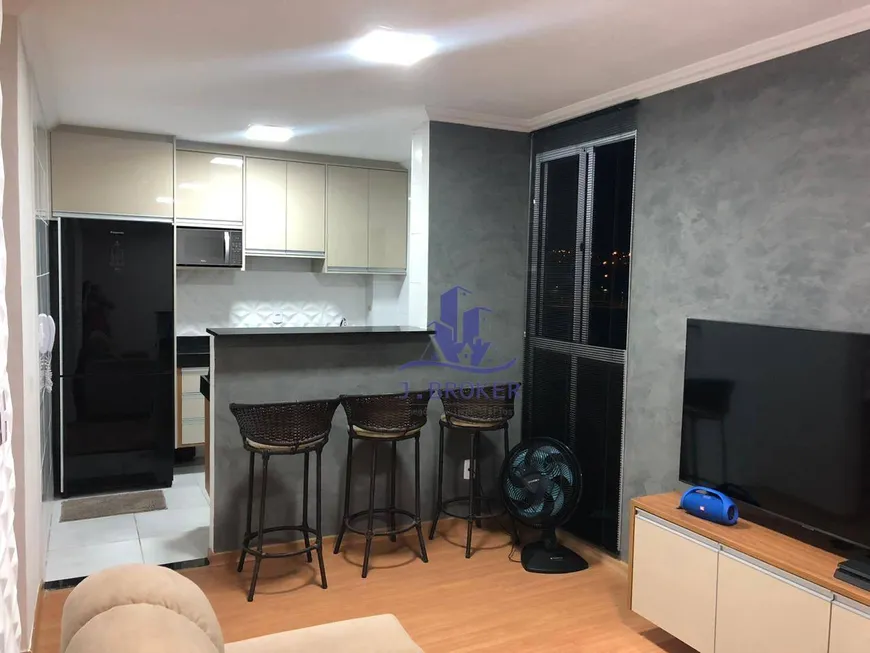 Foto 1 de Apartamento com 2 Quartos à venda, 42m² em Jardim Godoy, Bauru