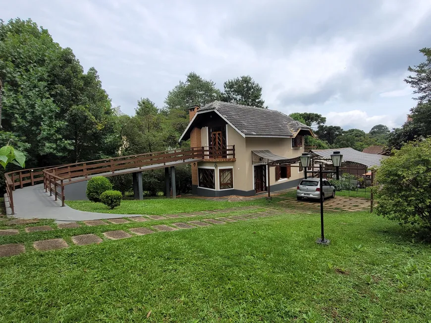 Foto 1 de Casa com 2 Quartos à venda, 270m² em Monte Verde, Camanducaia