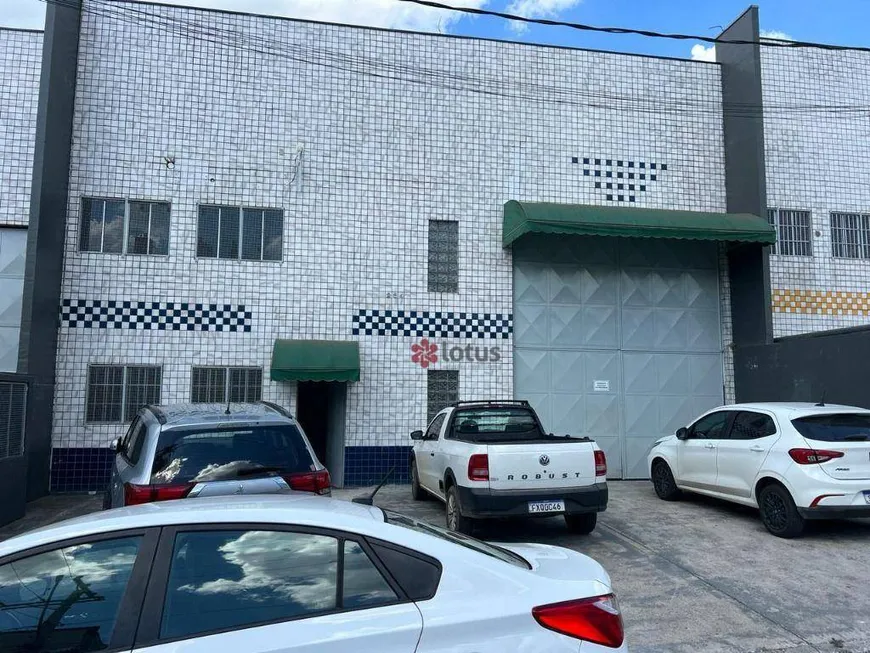 Foto 1 de Galpão/Depósito/Armazém para alugar, 450m² em Jardim Santa Marta, Santana de Parnaíba