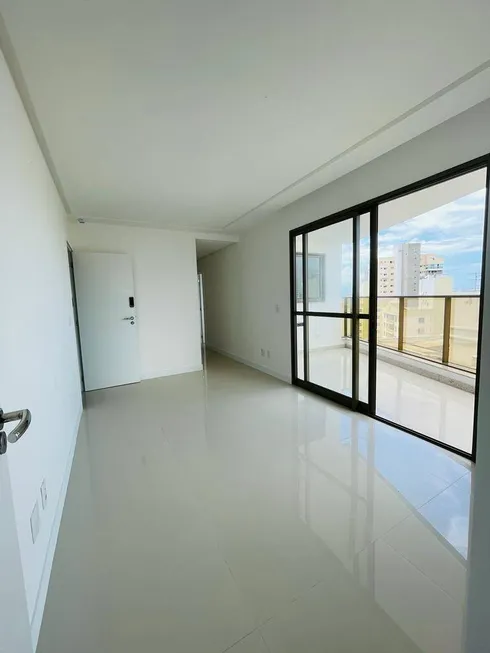 Foto 1 de Apartamento com 2 Quartos à venda, 72m² em Itapuã, Vila Velha