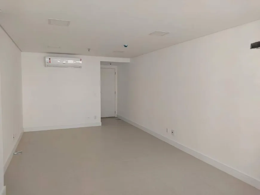 Foto 1 de Sala Comercial para alugar, 33m² em Praia de Itaparica, Vila Velha