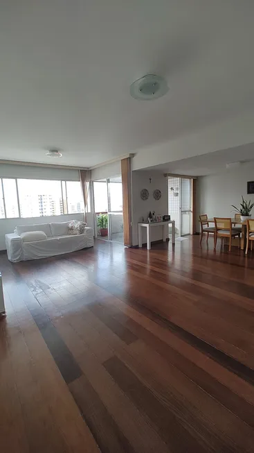 Foto 1 de Apartamento com 4 Quartos à venda, 210m² em Espinheiro, Recife