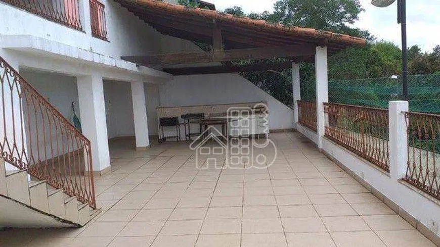 Foto 1 de Casa com 7 Quartos à venda, 300m² em Santa Rosa, Niterói