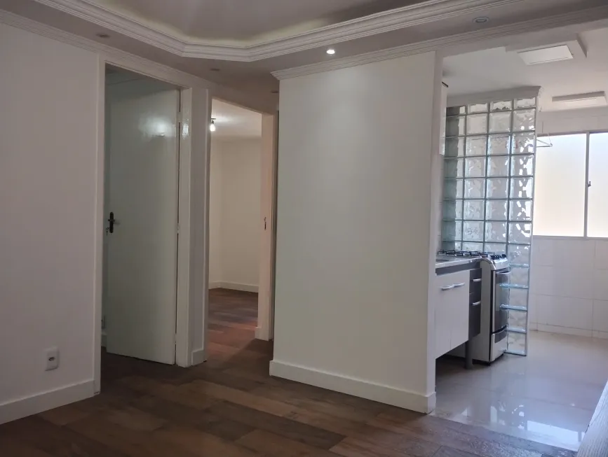 Foto 1 de Apartamento com 2 Quartos à venda, 43m² em Conjunto Residencial José Bonifácio, São Paulo