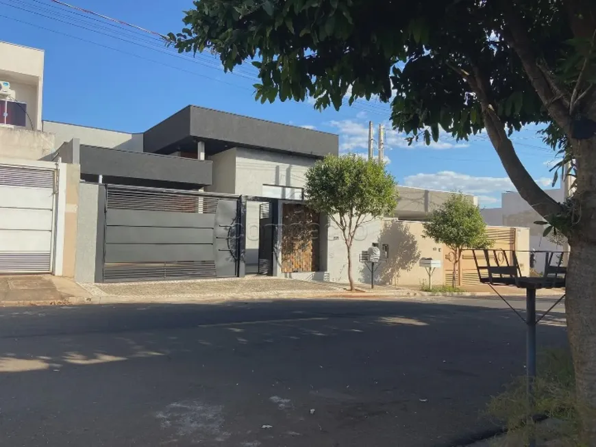 Foto 1 de Casa com 3 Quartos à venda, 148m² em SETSUL, São José do Rio Preto