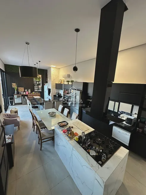 Foto 1 de Casa de Condomínio com 3 Quartos à venda, 285m² em Condomínio Belvedere, Cuiabá