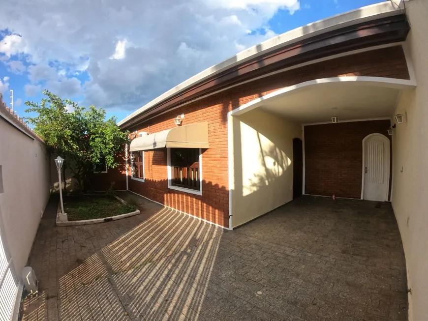 Foto 1 de Casa com 4 Quartos à venda, 156m² em Vila Jardini, Sorocaba