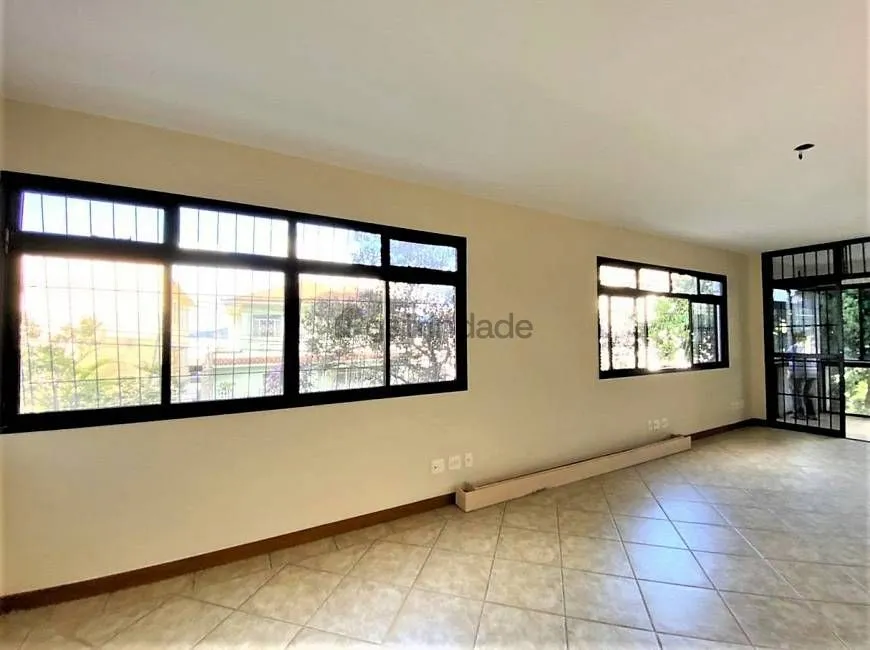 Foto 1 de Apartamento com 4 Quartos para alugar, 220m² em Sagrada Família, Belo Horizonte
