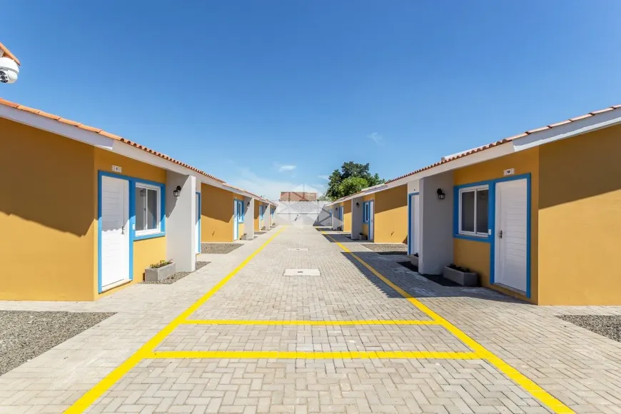 Foto 1 de Casa de Condomínio com 2 Quartos à venda, 74m² em Estância Velha, Canoas