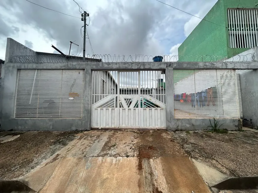 Foto 1 de Casa com 3 Quartos à venda, 150m² em Recanto das Emas, Brasília