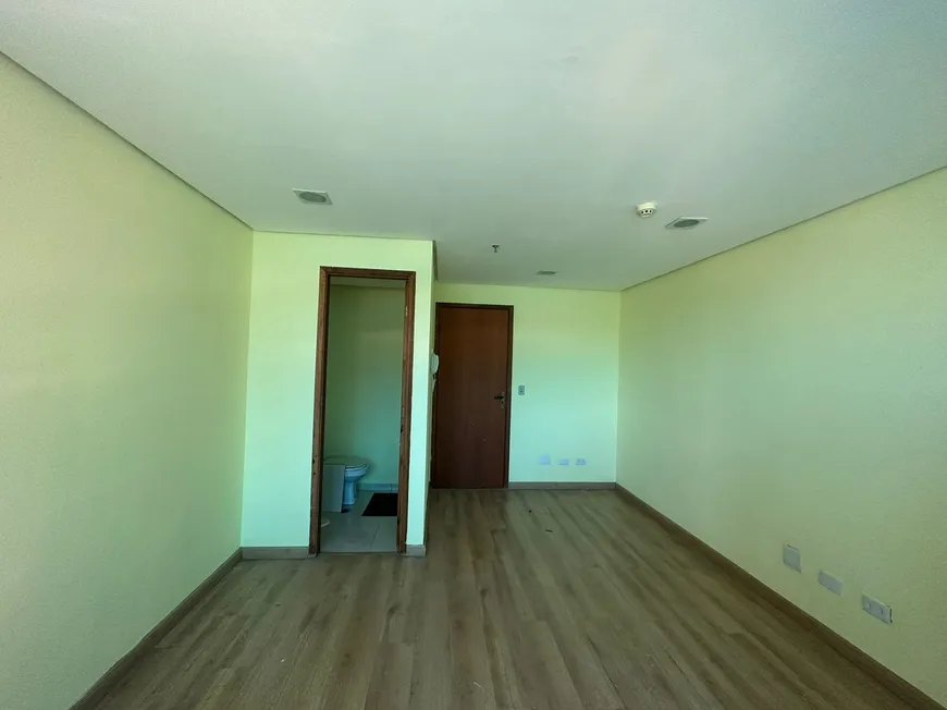 Foto 1 de Sala Comercial com 1 Quarto à venda, 22m² em Jardim Maria Rosa, Taboão da Serra