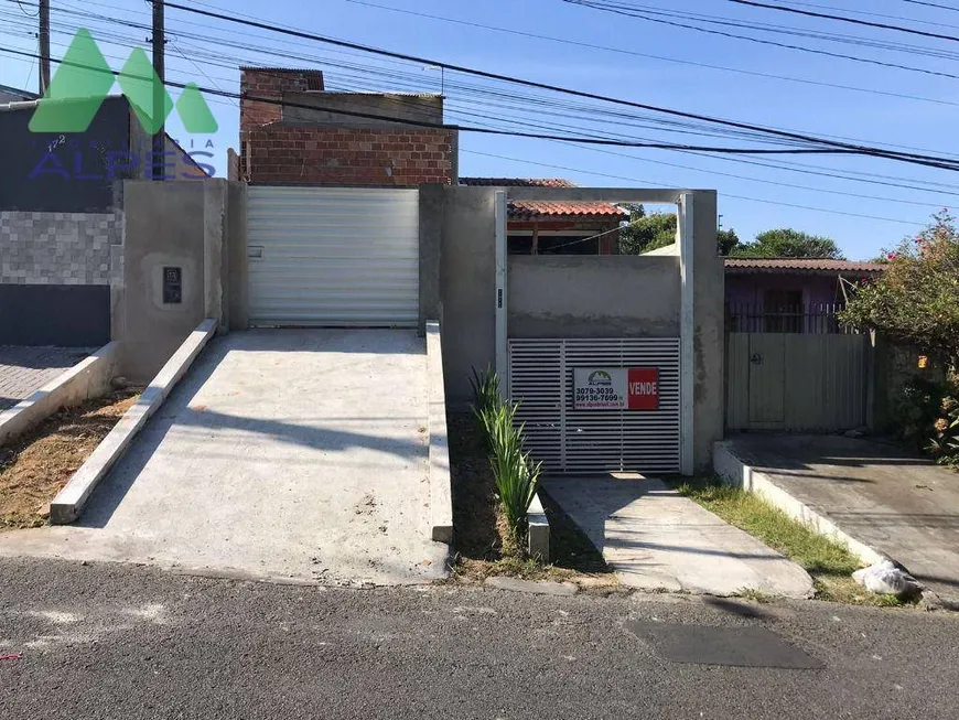 Foto 1 de Casa com 2 Quartos à venda, 115m² em Alto Boqueirão, Curitiba
