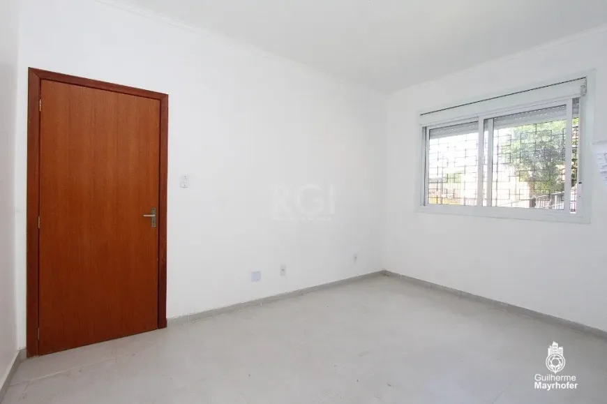 Foto 1 de Apartamento com 3 Quartos à venda, 89m² em Teresópolis, Porto Alegre